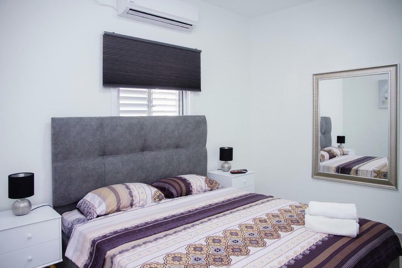 Apartments4You Maya Bat Yam Exterior foto